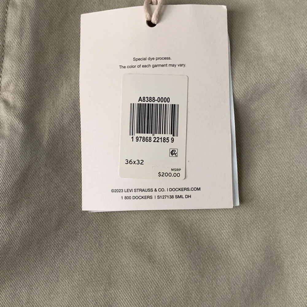 Dockers Khaki Chinos - Picture 9 of 10